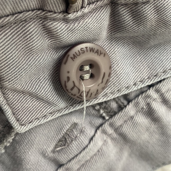 Vintage Cargo Pants - Picture 4 of 7